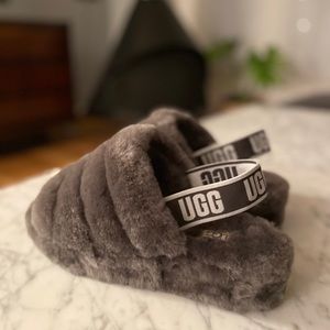 Grey Ugg women fluff yeah slide
